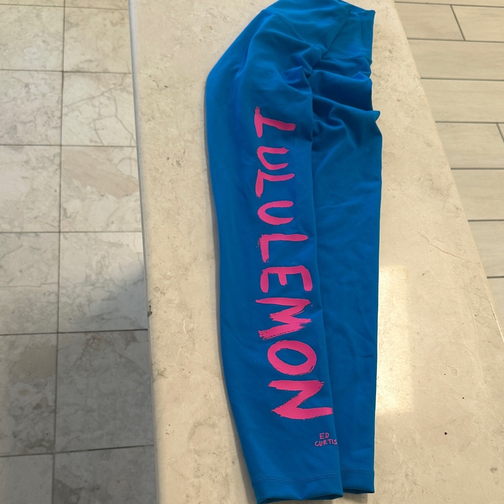 lululemon athletica Blue and Pink Leggings